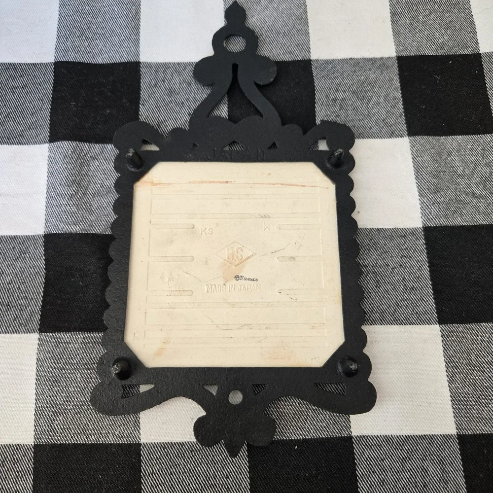 Enesco‎ Cast Iron & Tile Trivet Wall Hanging Bowl Peaches Jug Made In Japan